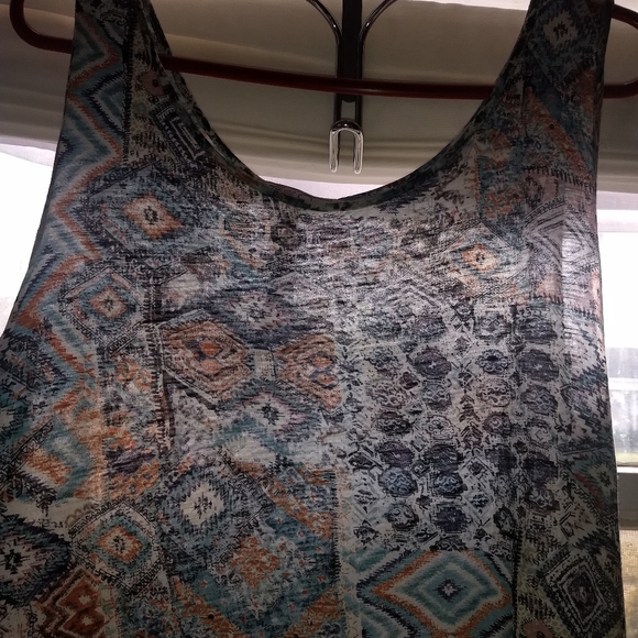 All At Once long top - Picture 2 of 6